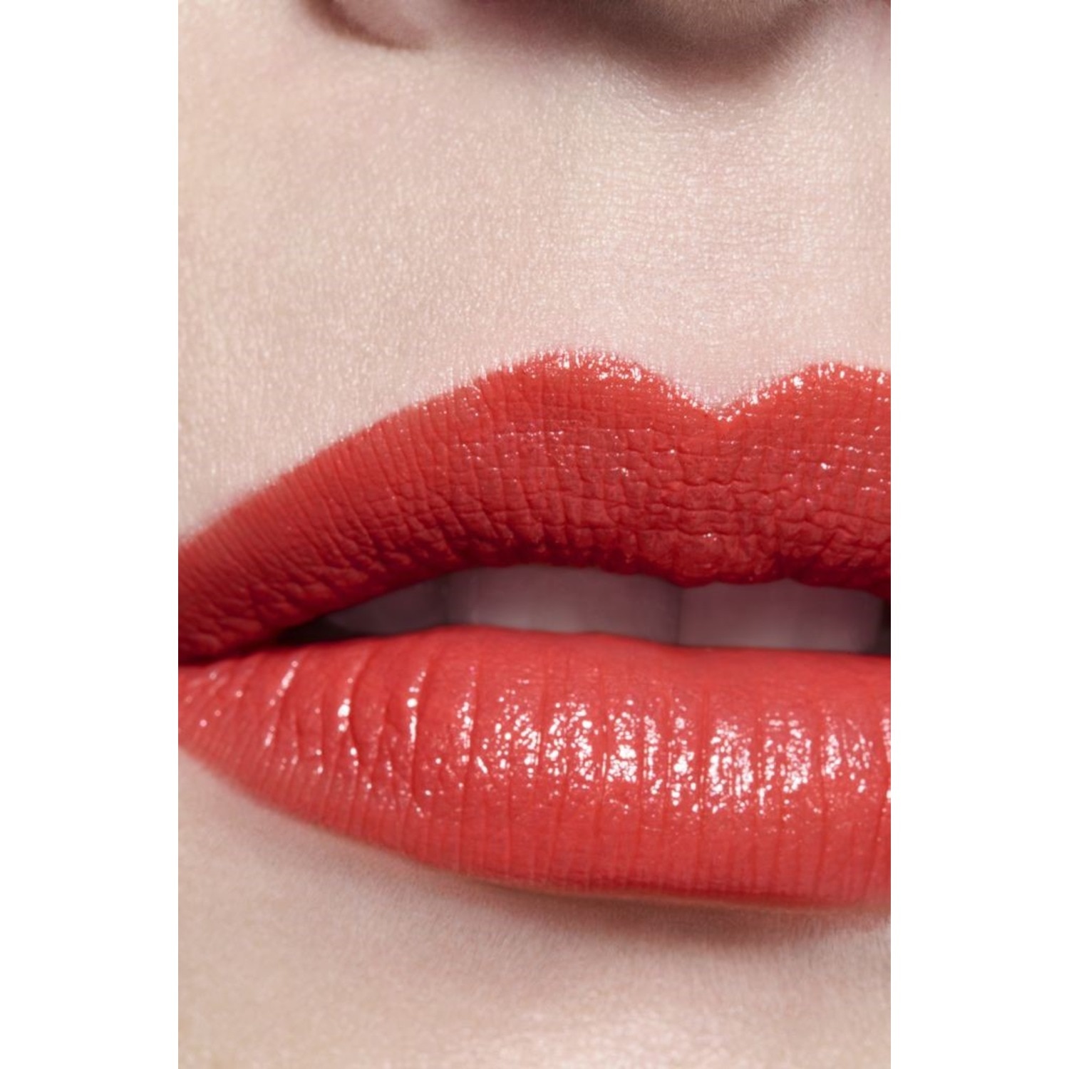 LA BARRA DE LABIOS INTENSA